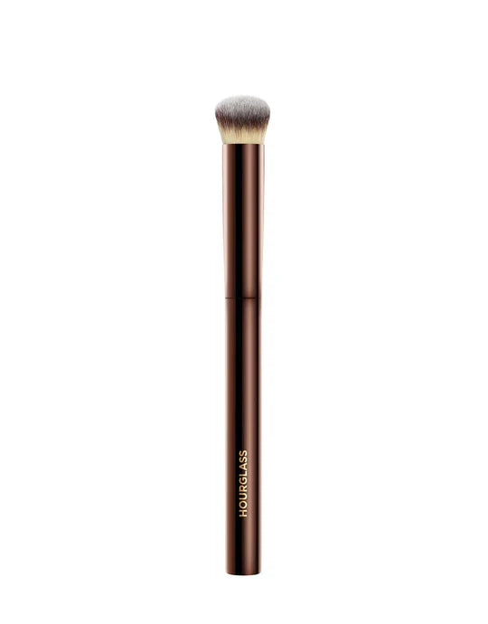 VANISH™ SEAMLESS FINISH CONCEALER BRUSH - BROCHA DE CORRECTOR