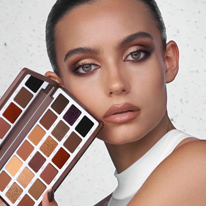 EYE SCULPT TEXTURE AND TONE EYESHADOW PALETTE  DRAMATIC