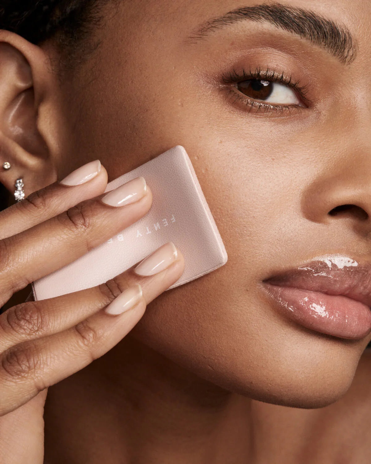 Invisimatte Instant Setting + Blotting Powder
