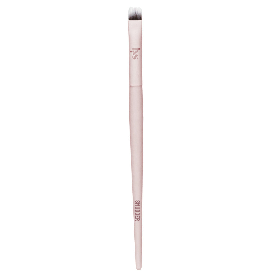 SMUDGING EYESHADOW BRUSH