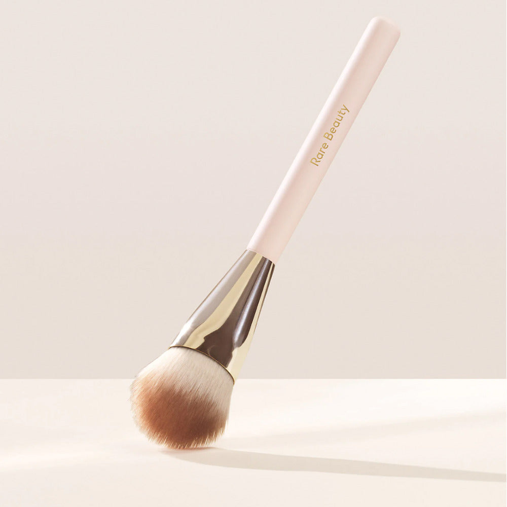 Liquid Touch Foundation Brush -  Brocha de Base