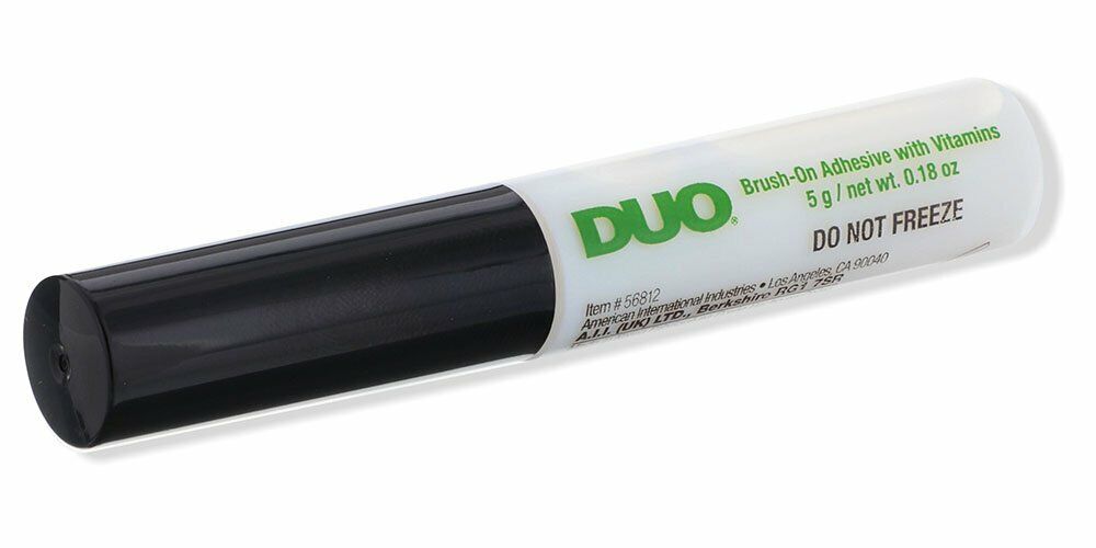 Duo Brush-On Adhesive With Vitamins